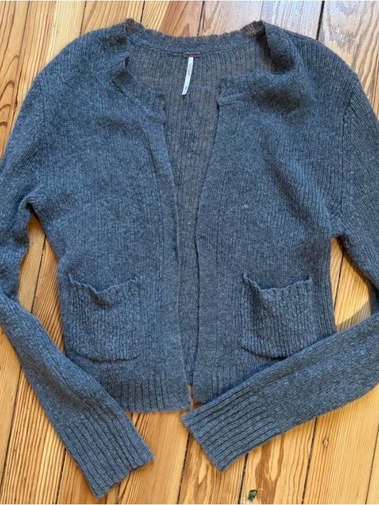 Free People Sweaters - Free people Gray Women's lightweight Knit Cardigan Sweater, size M